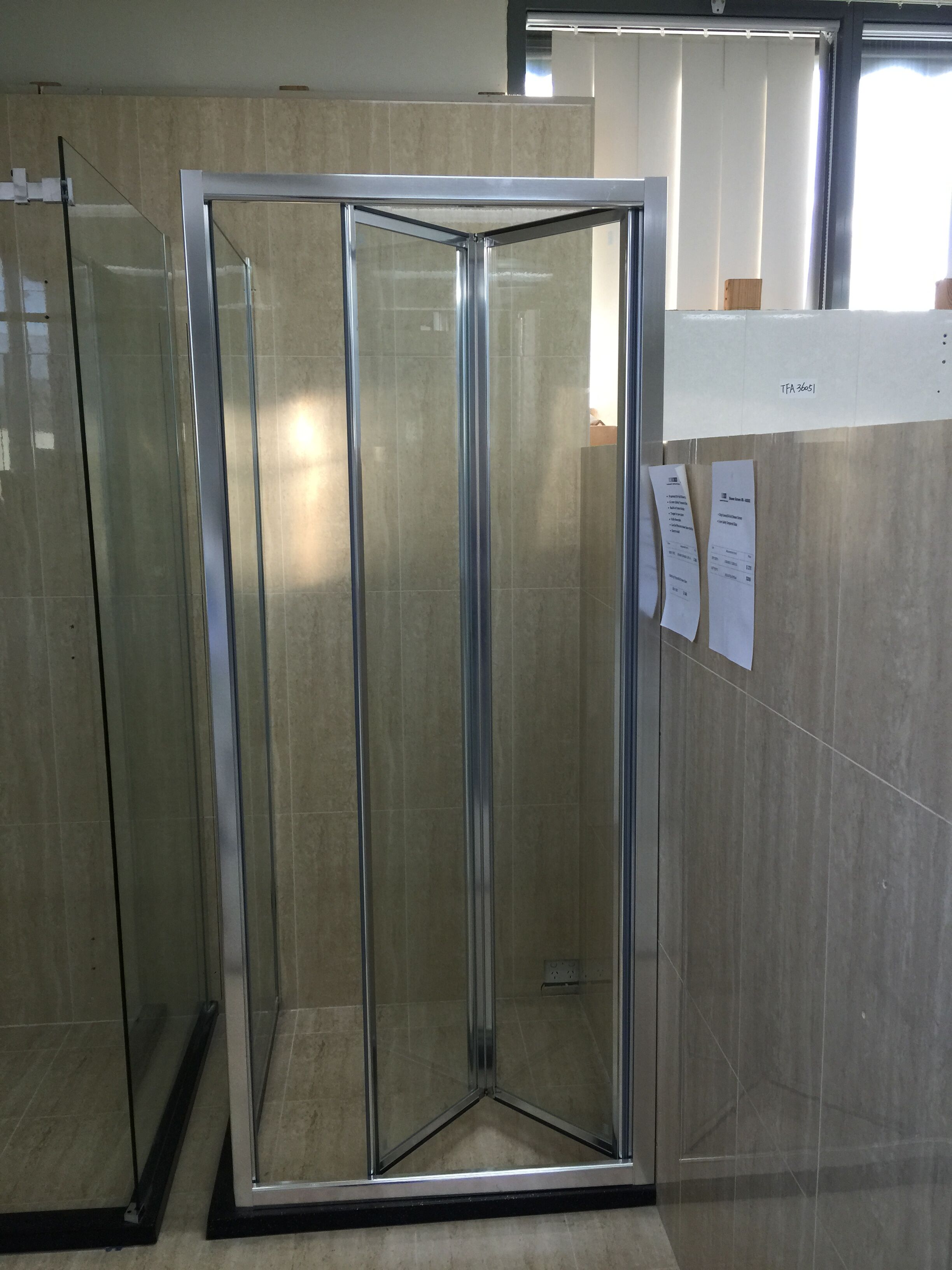 Shower Screens Folding Shower Screens Folding